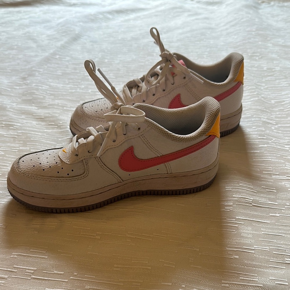 Nike White and Pink Classic Sneakers